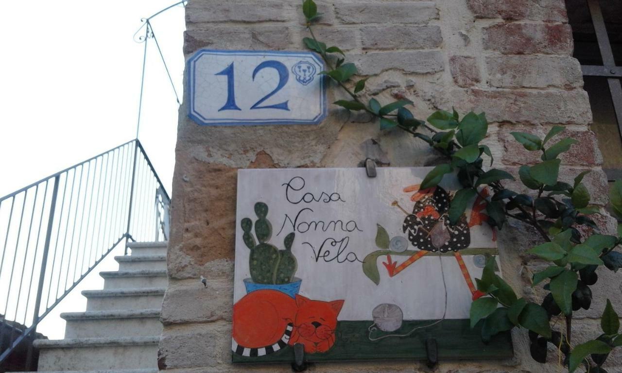 Casa Vacanze "Nonna Vela" Petroio Exterior photo